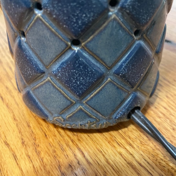 Scentsy Blue Warmer - Picture 2 of 3